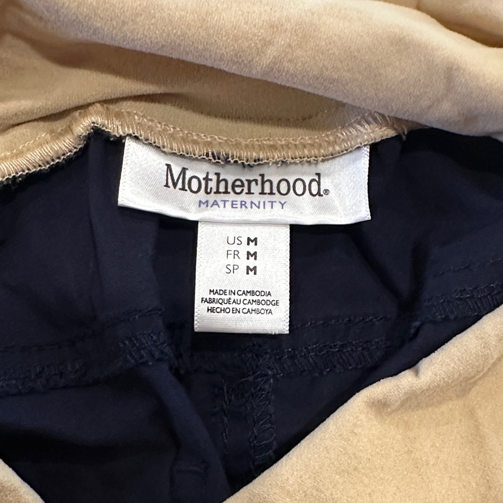 Motherhood Maternity Navy Shorts with Cream Fold-Over Waistband - Picture 6 of 11